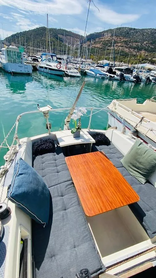 Botel Barcelona Boat View Hotel